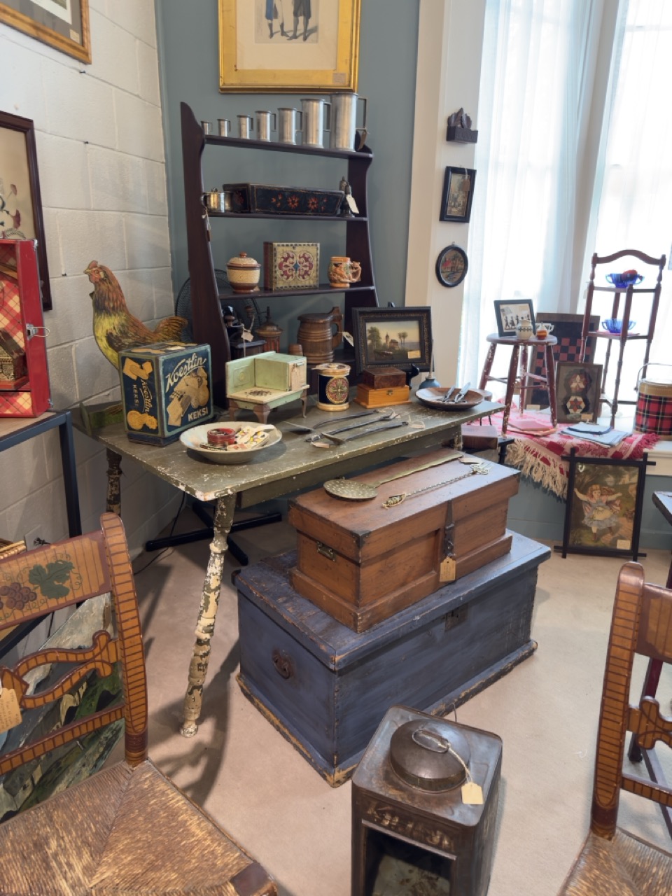 Nest Antiques