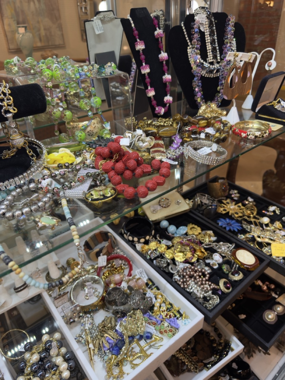 Jewelry 2 Large